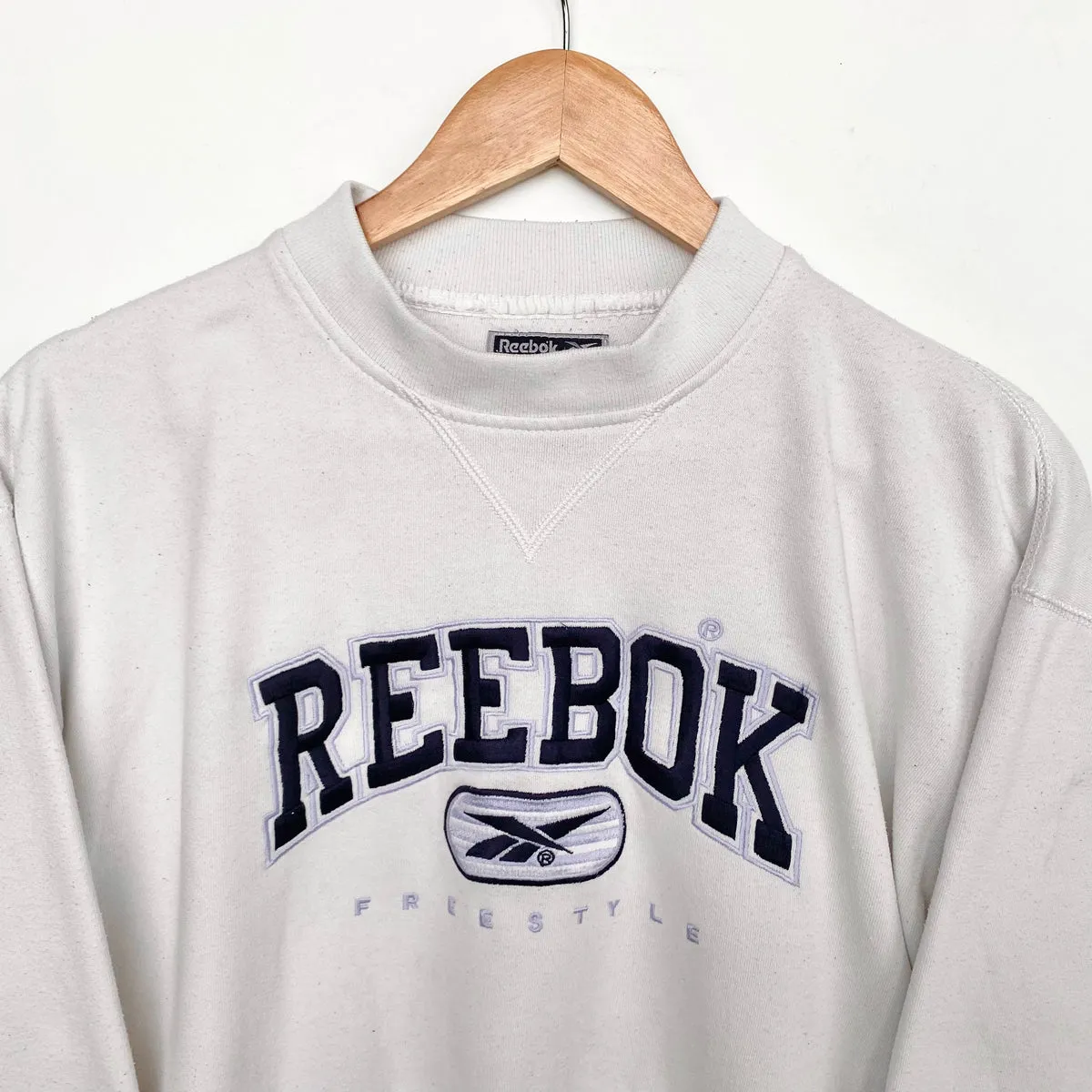 00s Reebok Cropped Sweatshirt (M)