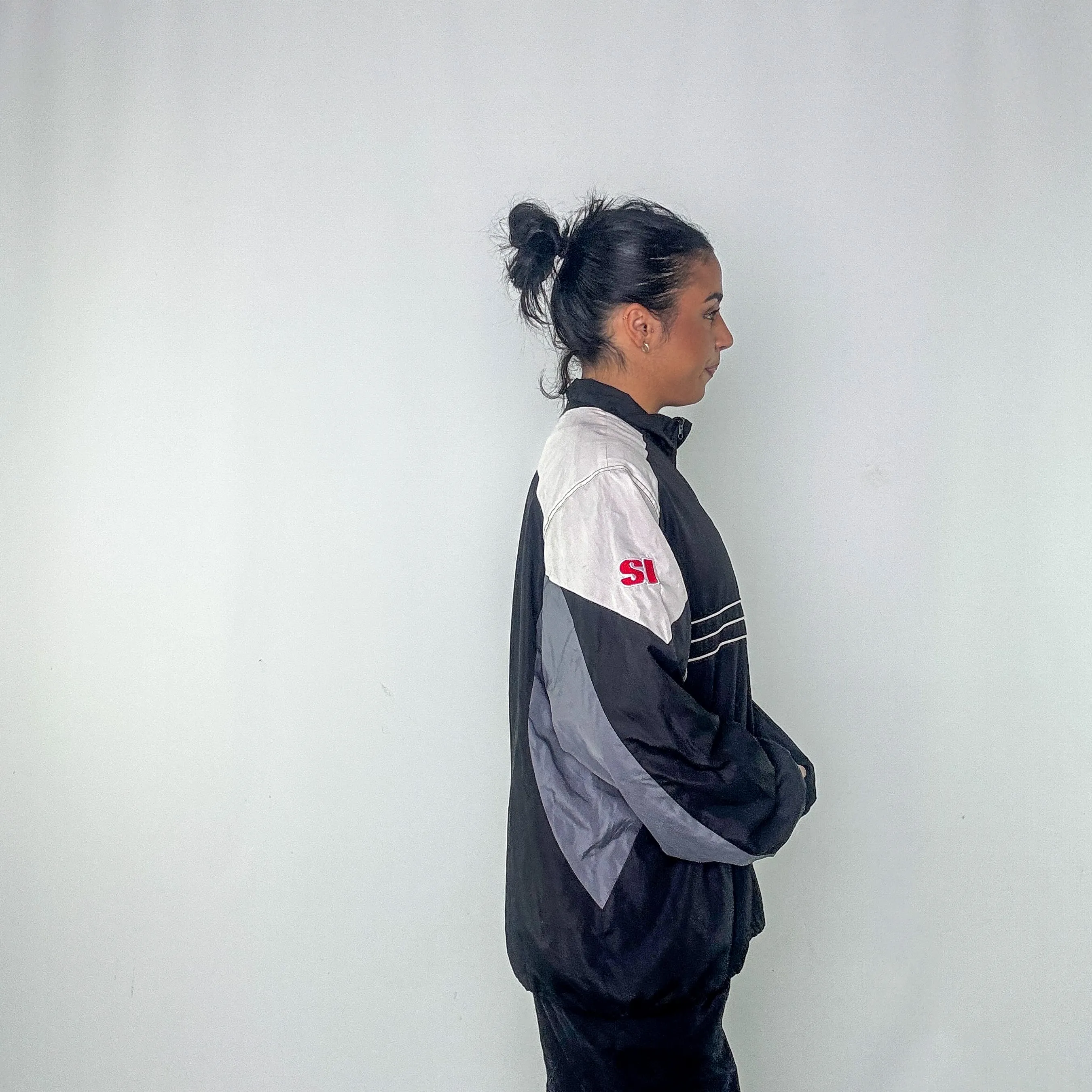 Black y2ks Reebok Track Jacket (L)