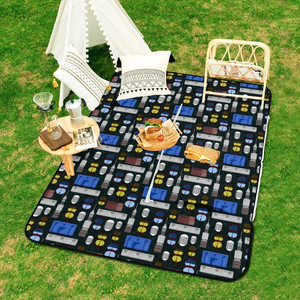 Droids Zipper Picnic Mat