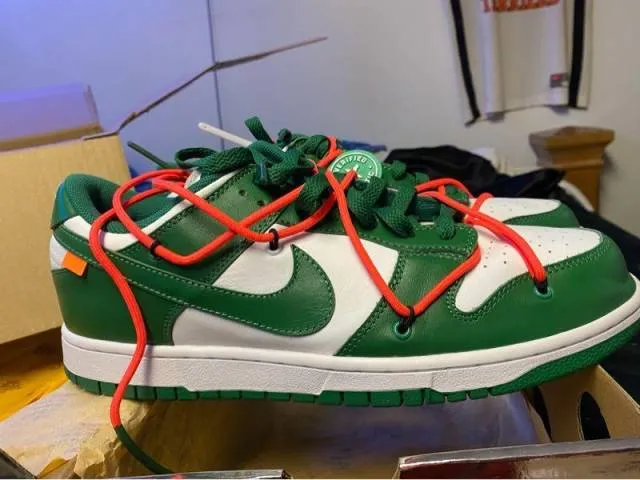 Off-White x Nike Dunk Low Pine Green