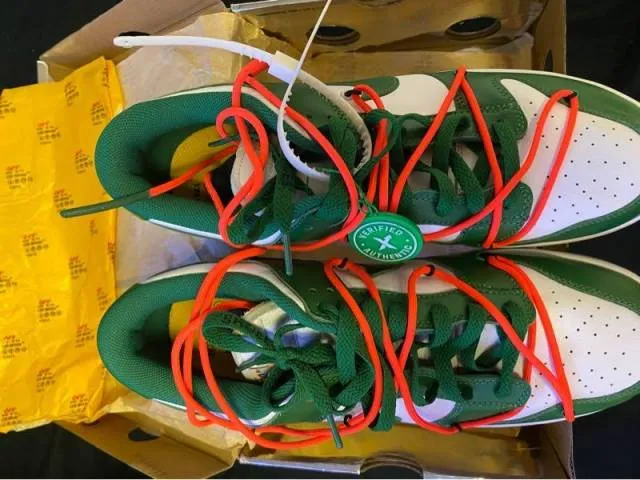 Off-White x Nike Dunk Low Pine Green