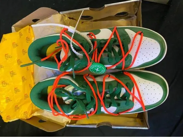 Off-White x Nike Dunk Low Pine Green