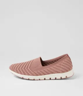 SUPERSOFT Gardi Blush Knit Sneakers